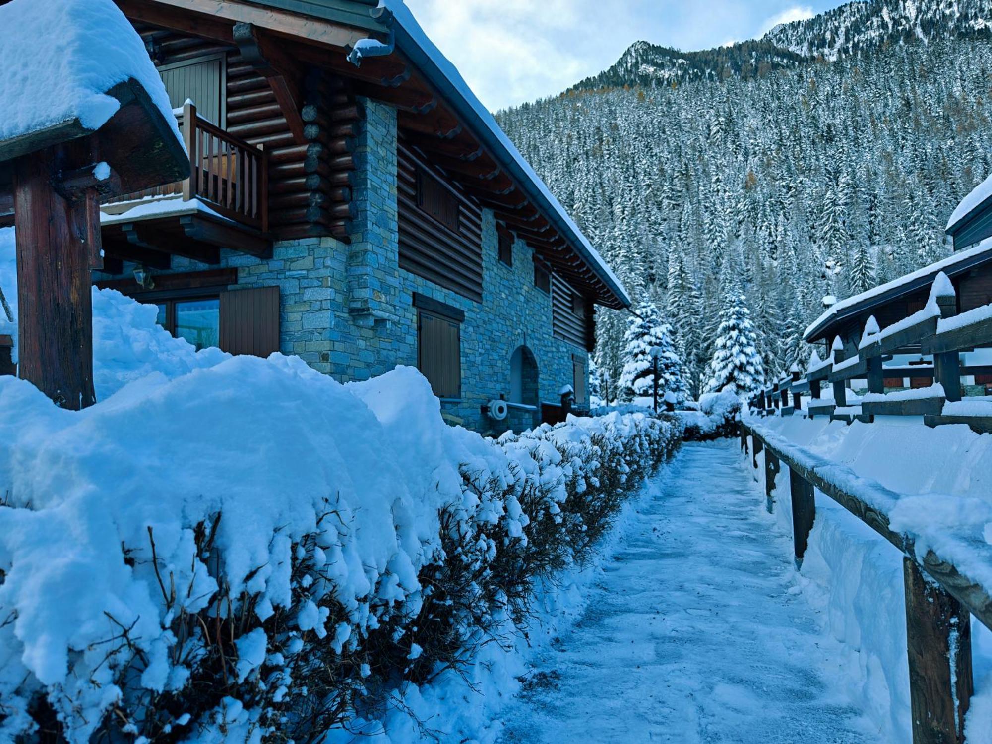 Champoluc Apartment Exterior foto